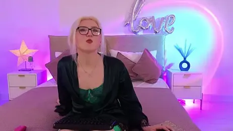 Jules_night webcam stripchat model stream image