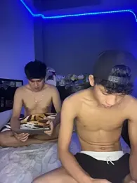 Kailertwink webcam stripchat model stream image
