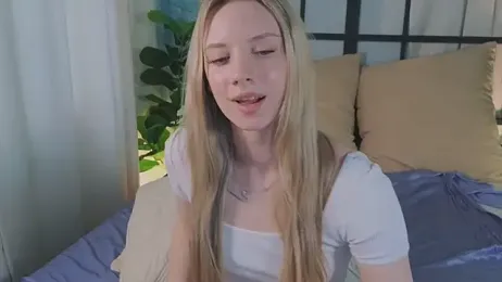 katt__y webcam model stream image