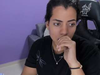 boomsarr webcam model stream image