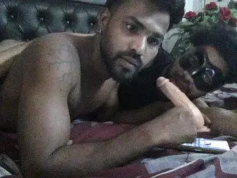 Hunkytop webcam model stream image