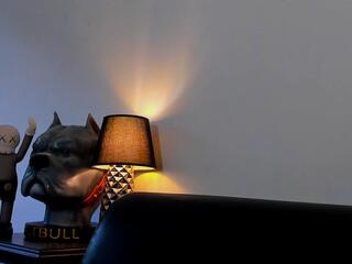 Brad Leon webcam flirt4free model stream image