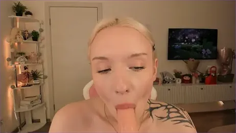 Tiffany_Paw webcam stripchat model stream image
