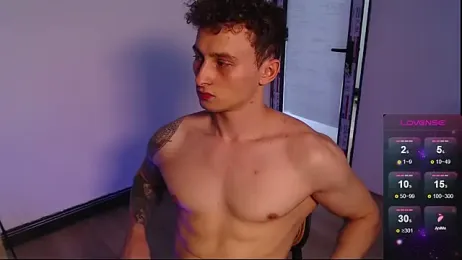 mark_streemm webcam model stream image