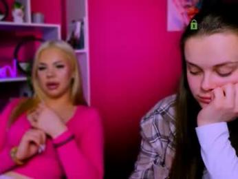 tina_golden1 webcam chaturbate model stream image