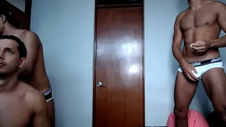 HOTLATINO2025 webcam stripchat model stream image