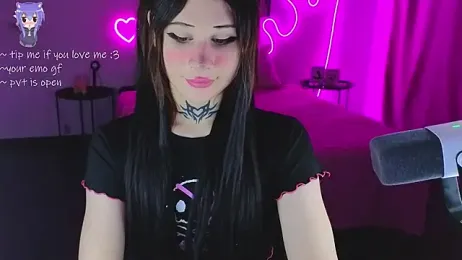 your_little_eva webcam model stream image