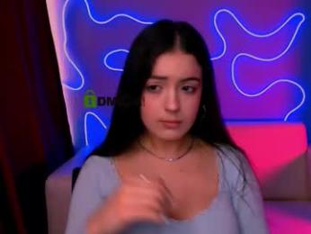 aria_glow webcam model stream image