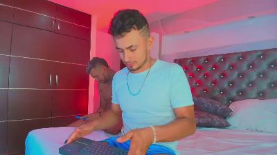 Valentiinoss webcam model stream image