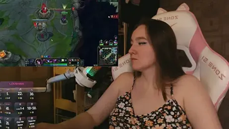 MoonlishSiren webcam model stream image