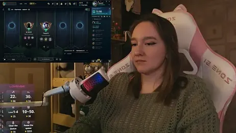 MoonlishSiren webcam model stream image