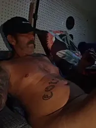 Hotbodyscottie webcam model stream image