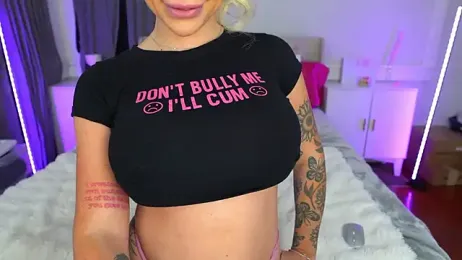 emmagray001 webcam model stream image