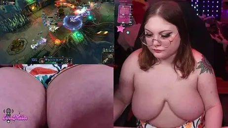 evamila webcam stripchat model stream image