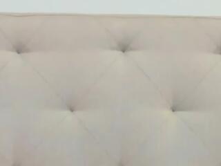 Zara Clark webcam model stream image