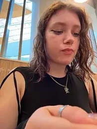 lucy-joy webcam model stream image