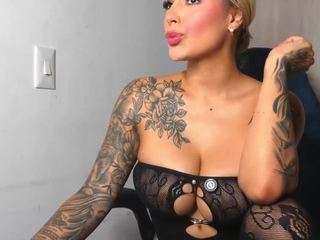 mia-hott webcam model stream image