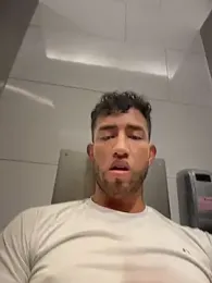 liam_bronw webcam stripchat model stream image