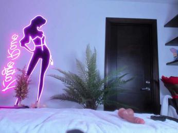 LunaMystyque webcam model stream image