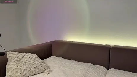 Exeltis webcam model stream image