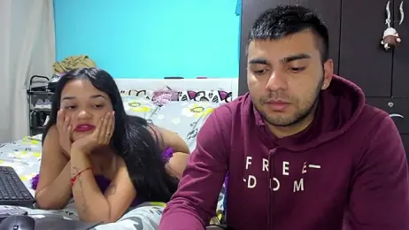 LazyandSniffer28 webcam model stream image