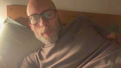 Magicogonzal webcam model stream image