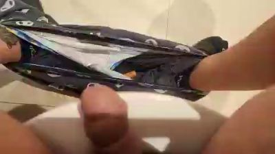 Luigis33 webcam model stream image