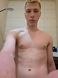 -ethan7inches- webcam model stream image