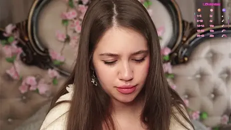 AmiLewis webcam stripchat model stream image