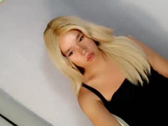 _topdomfucker_ webcam model stream image