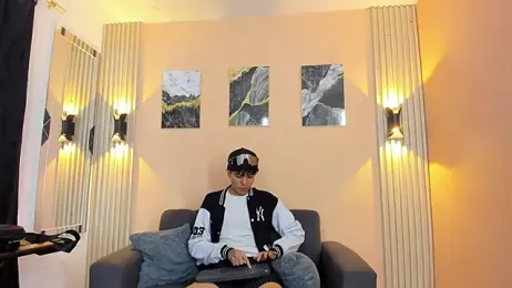 DesiresOfOlympus_ webcam model stream image