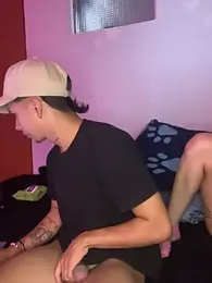 bliinkii_and_luka_ webcam model stream image