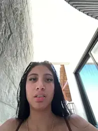 val69_ webcam stripchat model stream image