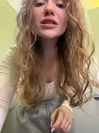 RussianWoman webcam stripchat model stream image