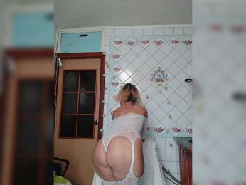 Watch webcam video: Hot Fun of a Cheerful Housewife on a Large Bed and Standing on Top with lukerya on bongacams