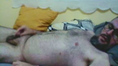 BearContraste webcam model stream image
