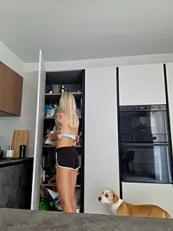 Luna_Veil webcam model stream image