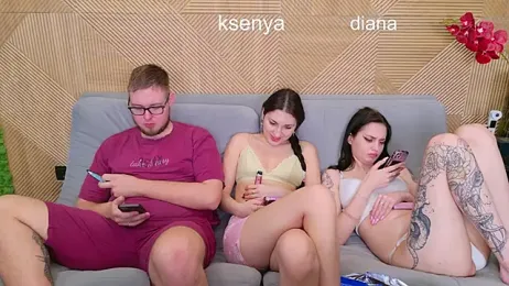 Ksenny webcam model stream image