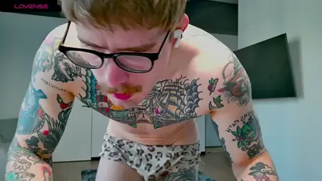 white_King9999 webcam model stream image
