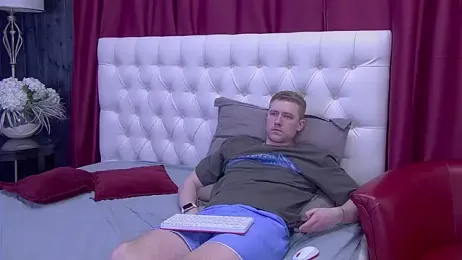 EthanPinkman webcam model stream image