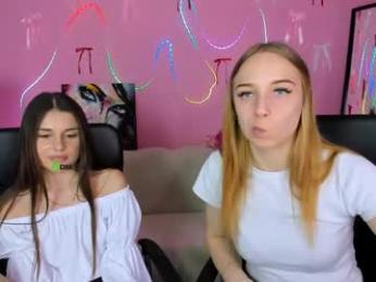 sara_muse1 webcam model stream image