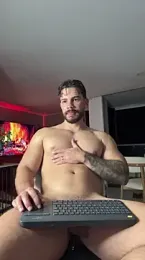 Valenthino_Salvatore webcam stripchat model stream image