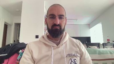 v1c70r1985 webcam model stream image