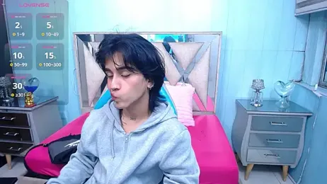 alex_477 webcam model stream image