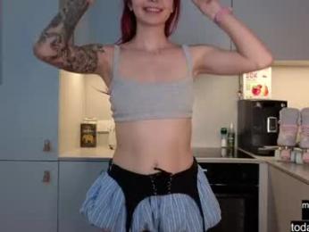 oooops__ webcam model stream image