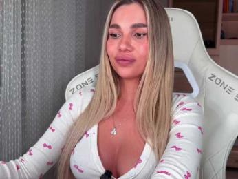 AlexaS_ webcam model stream image