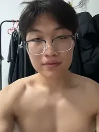 Ycen_ webcam model stream image