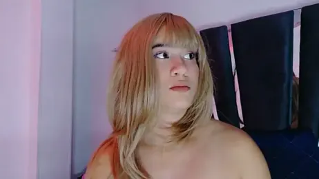 AliceandMax webcam model stream image