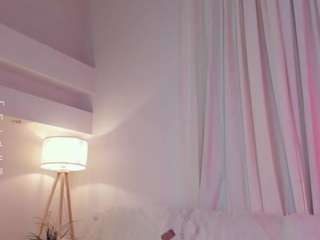 mintlackey webcam model stream image