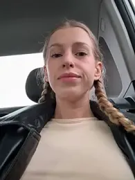 kira_mia webcam model stream image